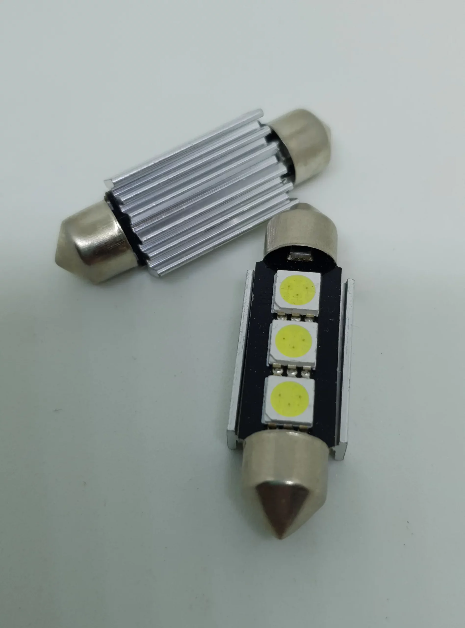 9 Pack LED Soffitte Festoon PKW Lampen Kaltweiss 12V 42mm – LeDTek